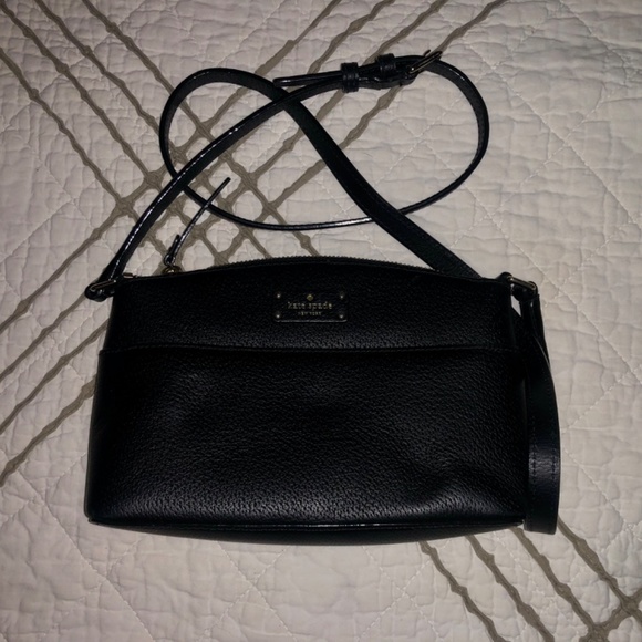 Kate Spade Crossbody - Picture 2 of 4